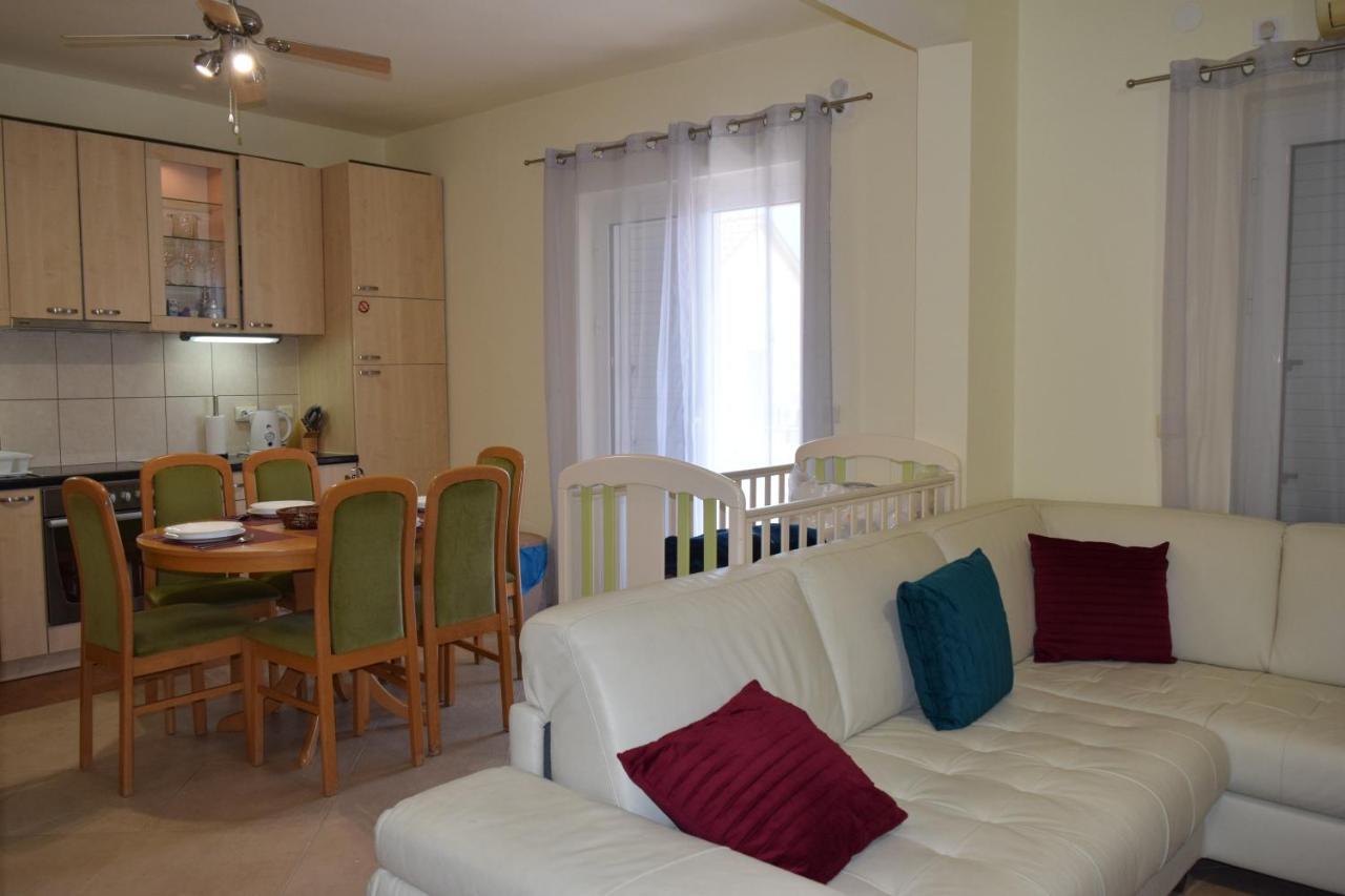Apartmani Bobo Kotor Exteriör bild