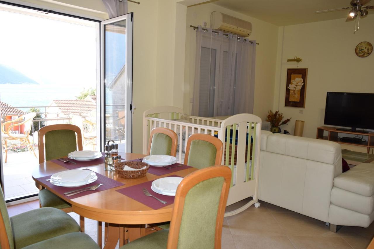 Apartmani Bobo Kotor Exteriör bild
