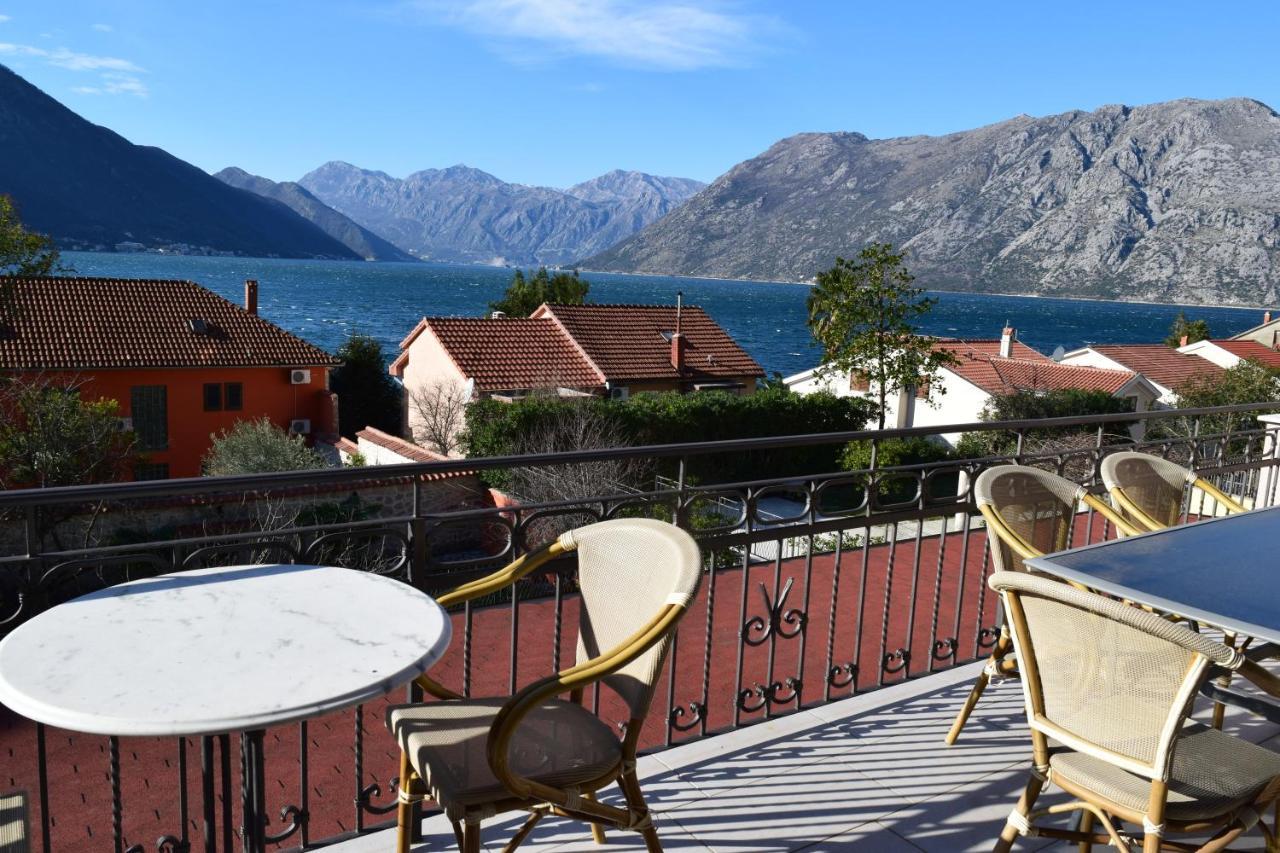 Apartmani Bobo Kotor Exteriör bild