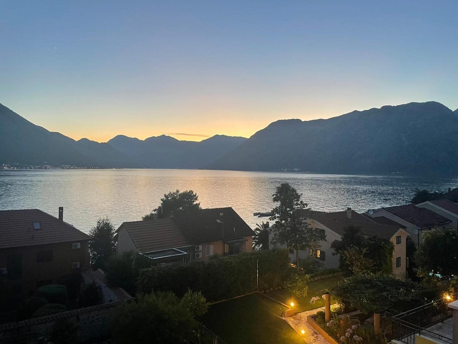 Apartmani Bobo Kotor Exteriör bild